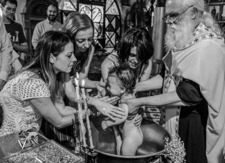 Φωτογράφιση βάπτισης - Γιάννης Βαρδαξόγλου - Φωτογραφία - Αγία Βαρβάρα - Χαλάνδρι