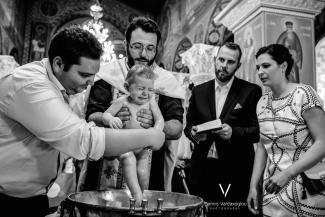 Φωτογράφιση βάπτισης - Γιάννης Βαρδαξόγλου - Φωτογραφία - Παραλία Αυλίδος