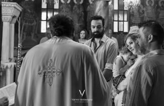 Φωτογράφιση βάπτισης - Γιάννης Βαρδαξόγλου - Φωτογραφία - Γλυκά Νερά