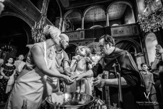 Φωτογράφιση βάπτισης - Γιάννης Βαρδαξόγλου - Φωτογραφία - Αθήνα - Πλάκα