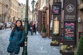 Street photography - Yiannis Vardaxoglou - Photography - Prague