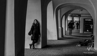 Φωτογράφιση δρόμου - Γιάννης Βαρδαξόγλου - Φωτογραφία - Πράγα